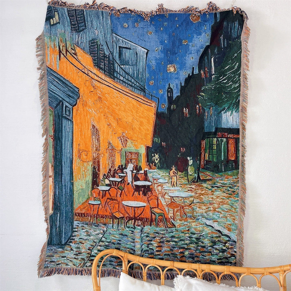 Artistic Vintage-Inspired Tapestry Throw Blanket — product view 1