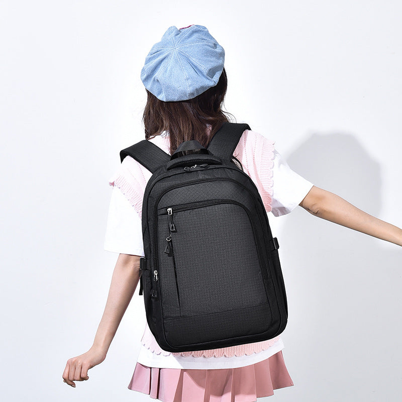 Everyday backpack with intelligent compartment system LoungeYard — product view 1