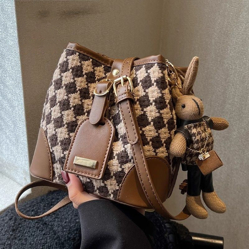 Stylish Knit Bucket Bag LoungeYard — product view 2