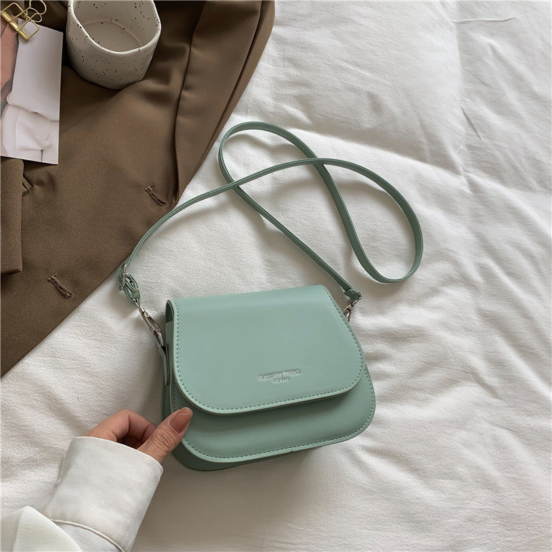 Minimalist Crossbody Handbag — product view 3