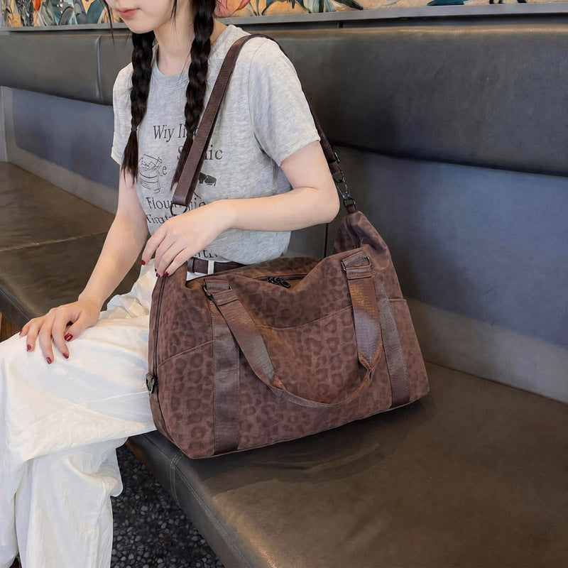 Stylish Athletic Duffle Bag LoungeYard — product view 4