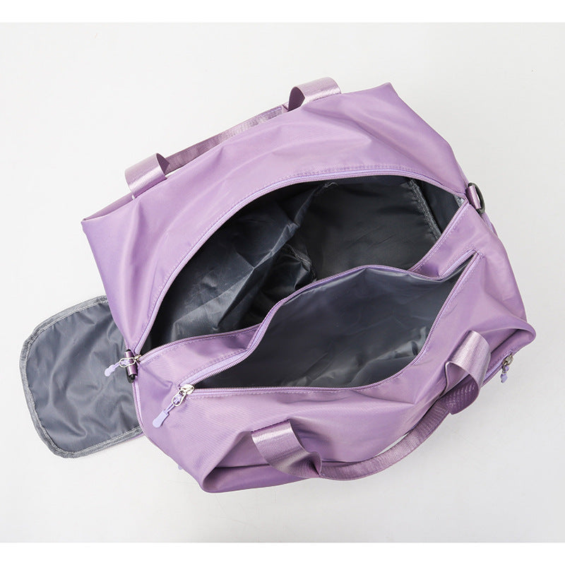 Spacious Utility Travel Duffle Bag — product view 3