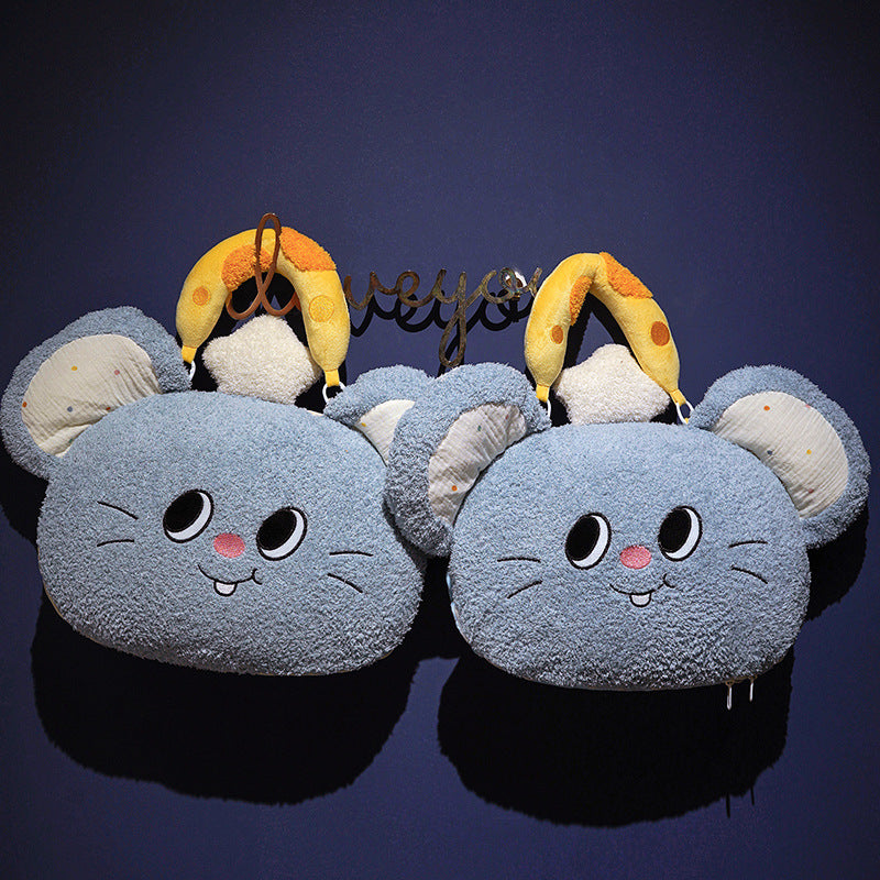 Kids' cuddle cushion with quilted travel blanket and cute mouse plush motif — product view 2