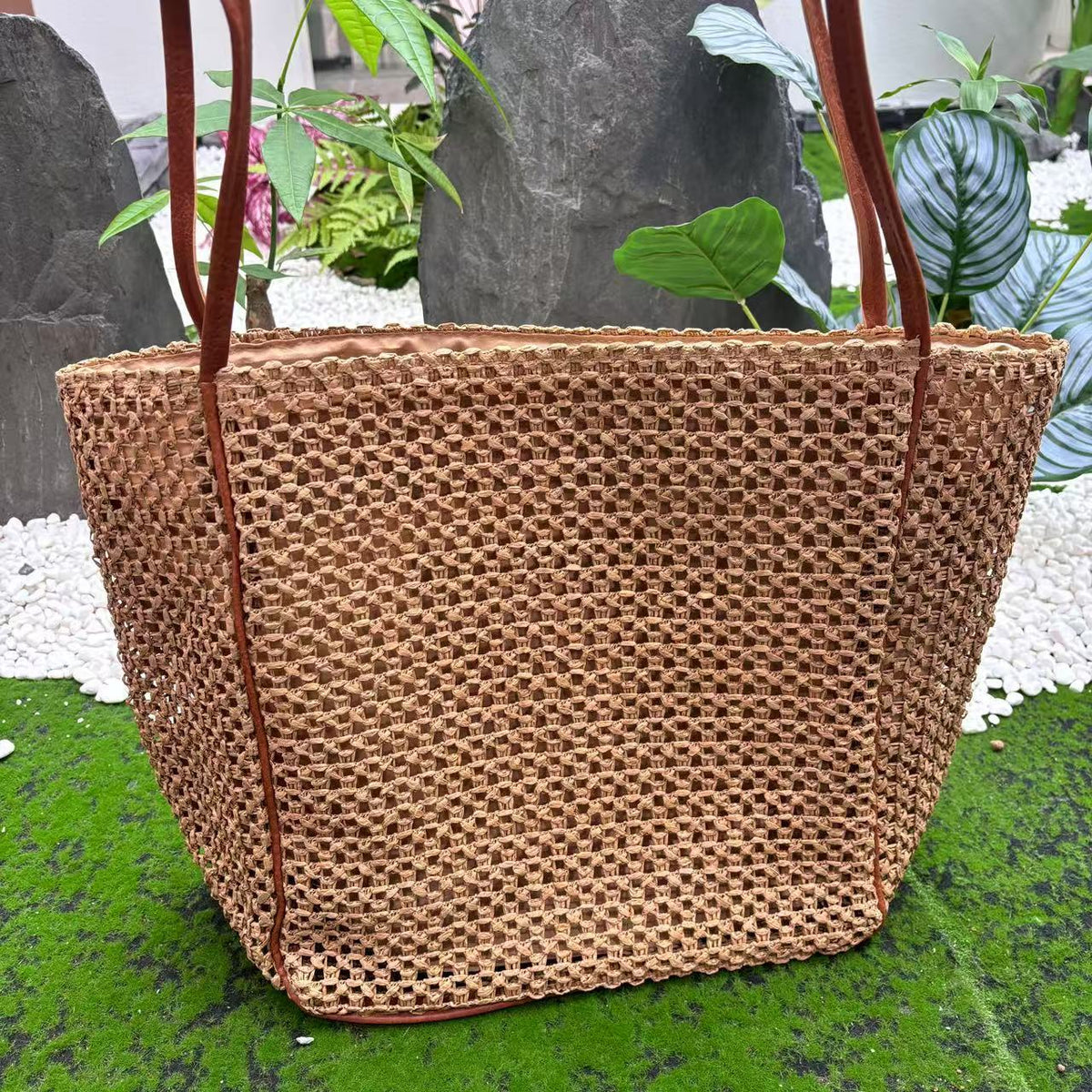 Structured mesh bag LoungeYard — product view 3
