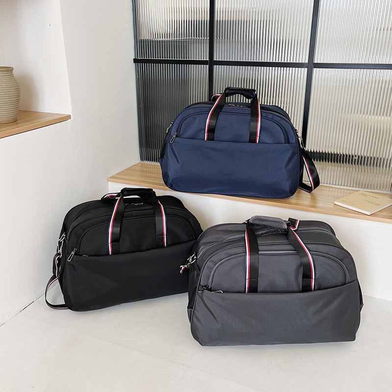 Versatile Travel Duffle Bag LoungeYard — product view 4