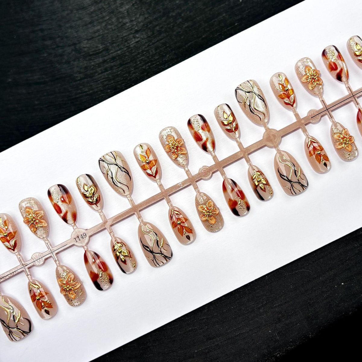 Floral Elegance Press-On Nail Set — product view 2
