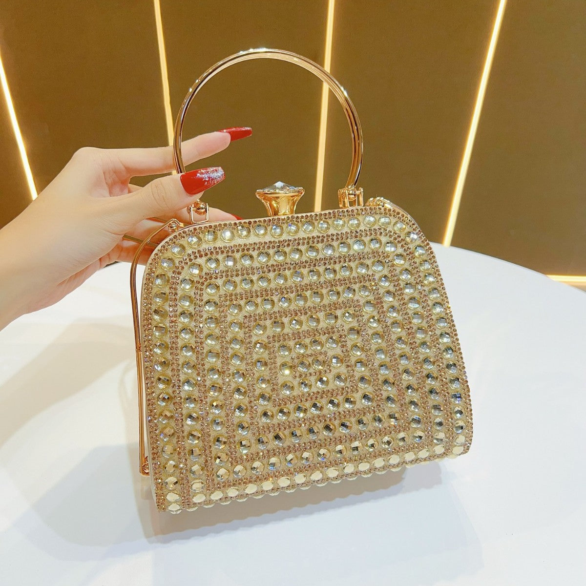Elegant Handheld Rhinestone Evening Purse — product view 1