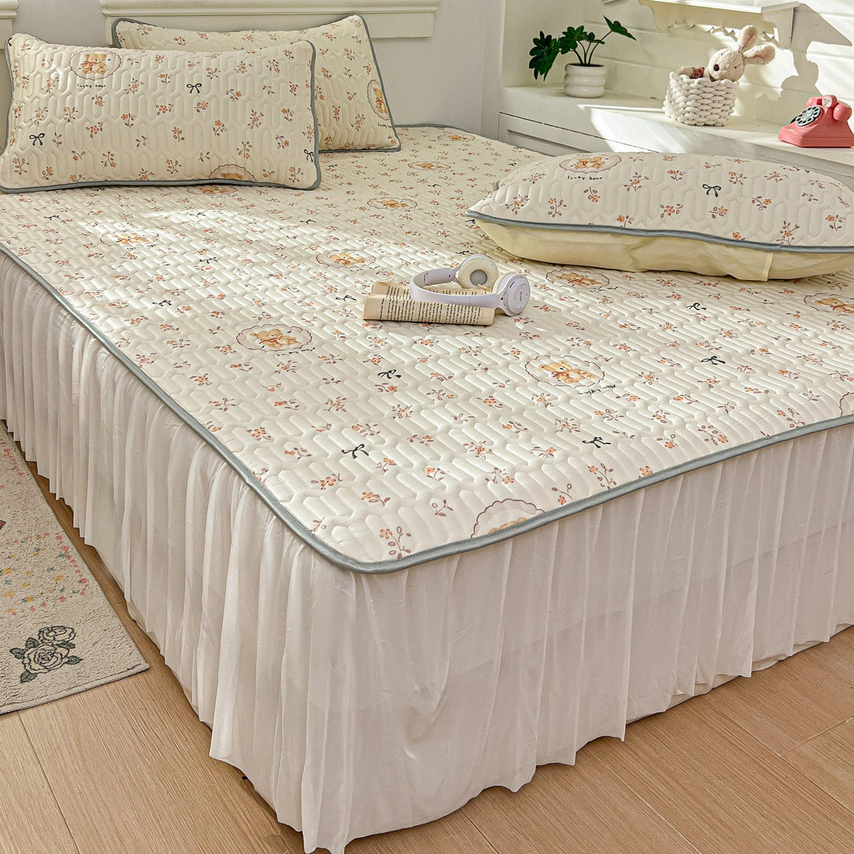 Premium Quilted Mattress Cover Set — product view 3