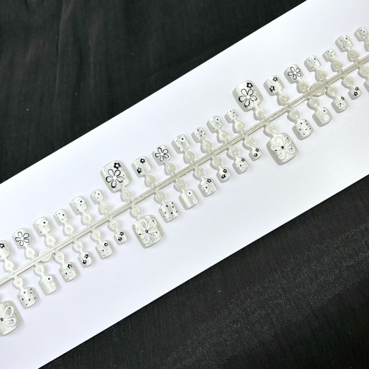 Creative Floral Nail Art Sticker Set — product view 2