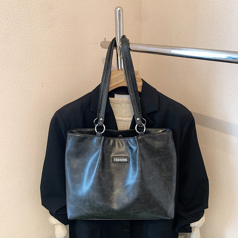 Chic Leather Handbag LoungeYard — product view 6