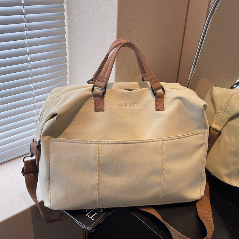 Premium Versatile Travel Duffle — product view 2