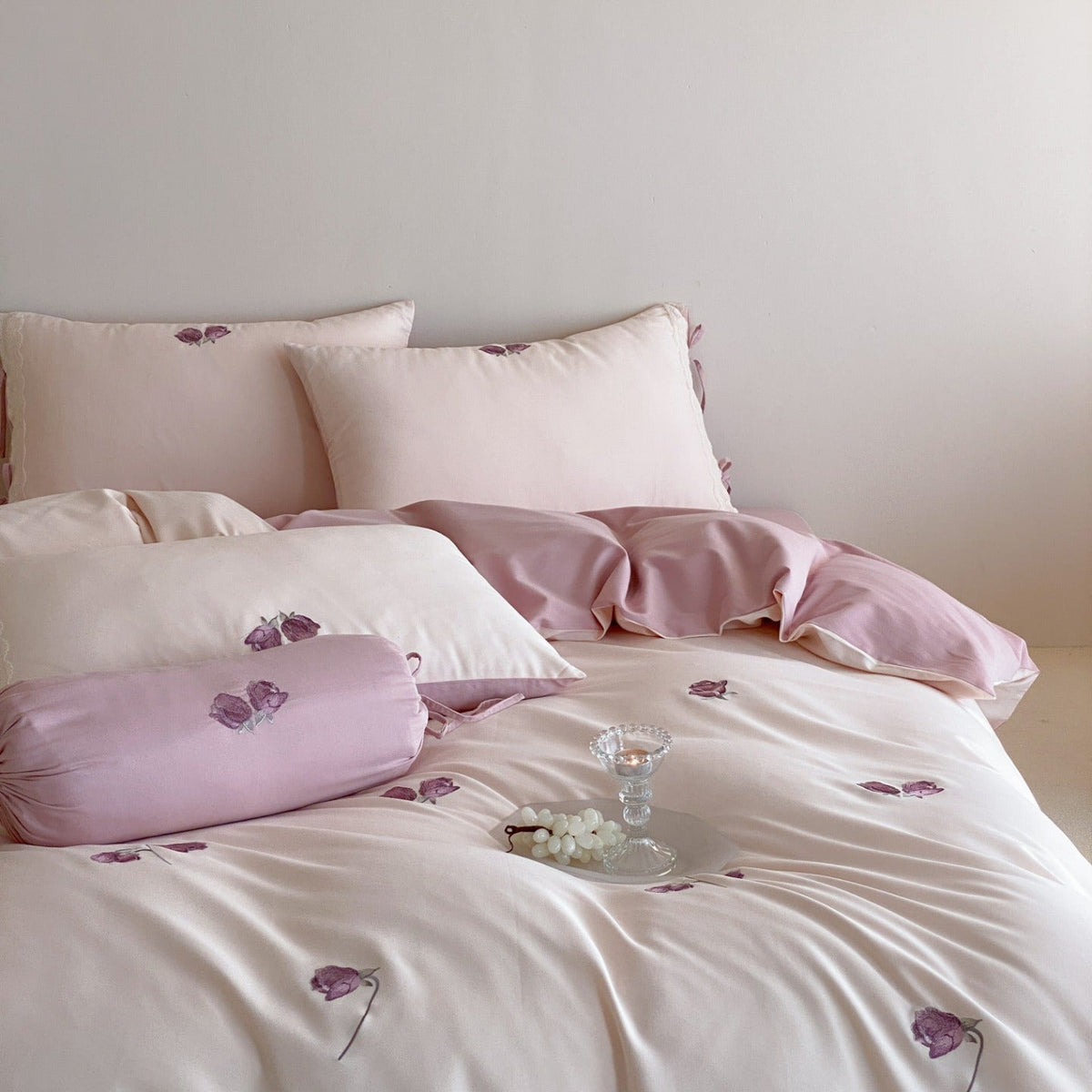 Romantic cotton bedding set with rose embroidery and lace details — product view 1