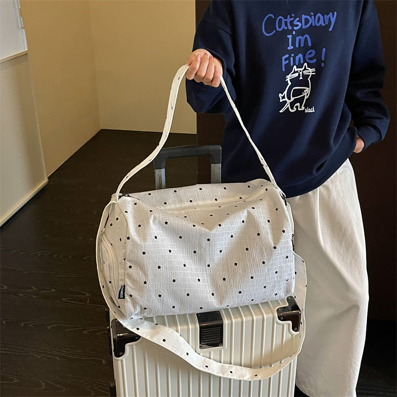 Lightweight Multi-Pocket Travel Duffel Bag LoungeYard — product view 3