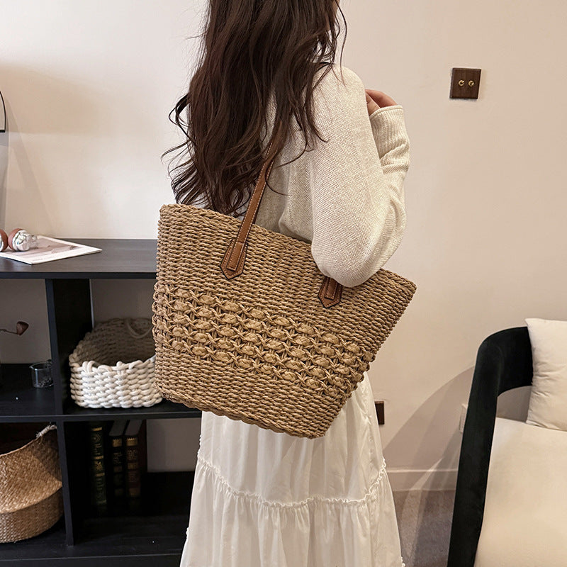 Woven Straw Tote — product view 2