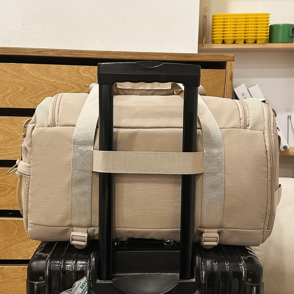 Multifunctional Sports and Travel Bag LoungeYard — product view 2