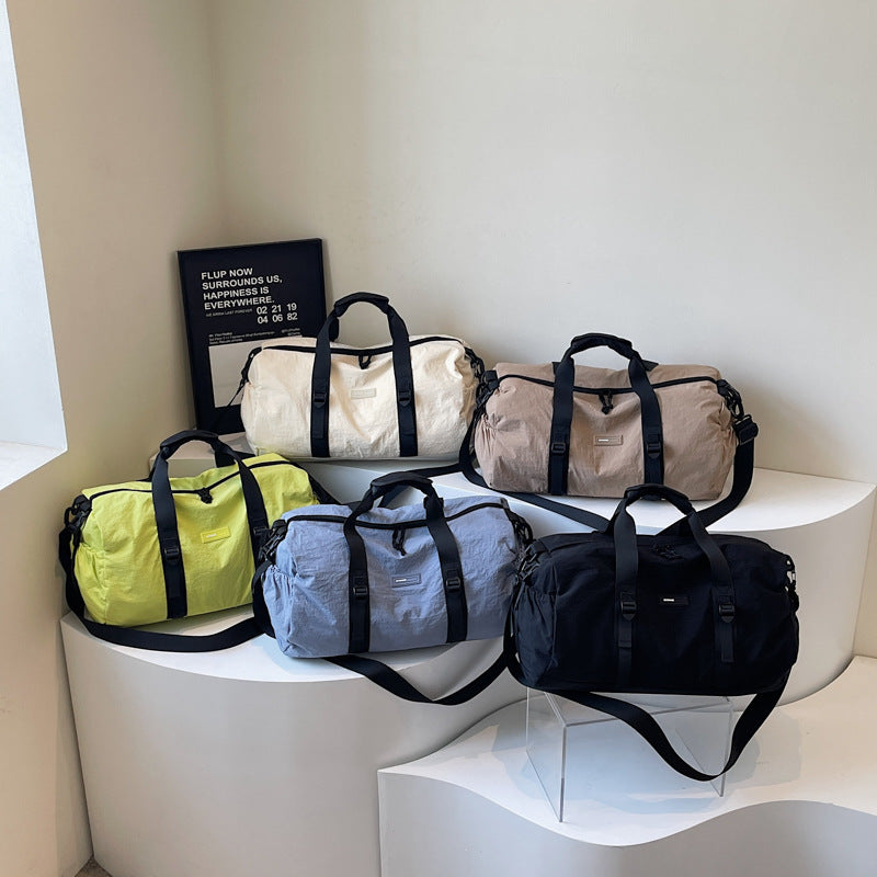 Multifunctional Sports And Travel Bag LoungeYard — product view 2