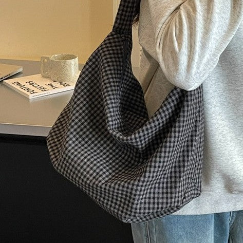 Cozy Gingham Print Shoulder Bag — product view 4
