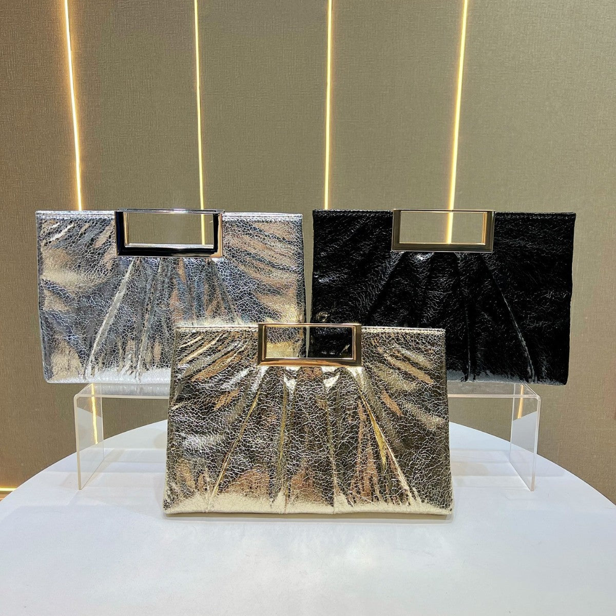 Stylish Pleated Clutch Bag — product view 4