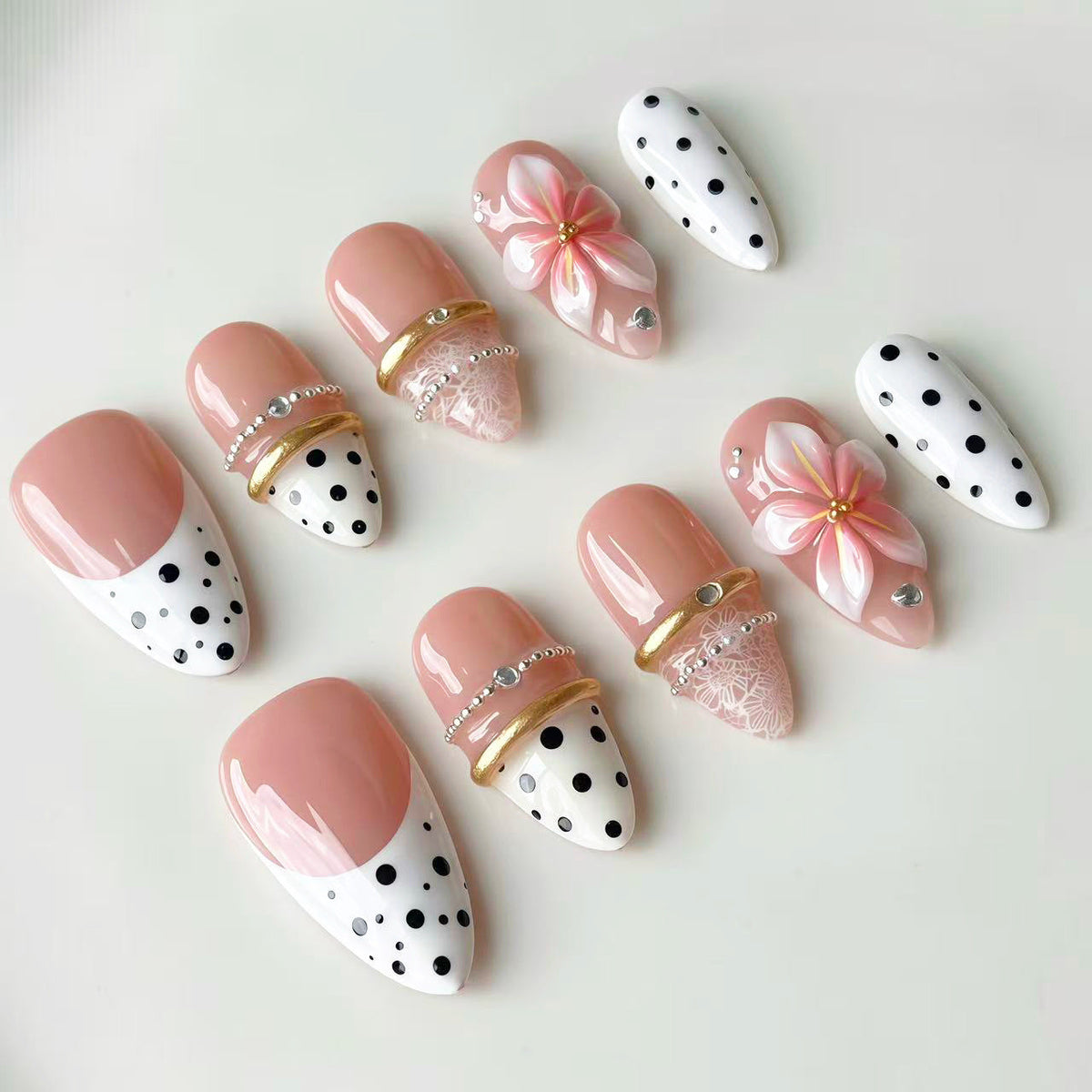 Creative Floral-Embellished Press-On Nails — product view 1