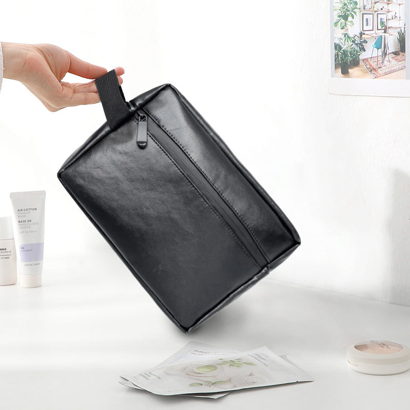 LoungeYard cosmetic bag — product view 1
