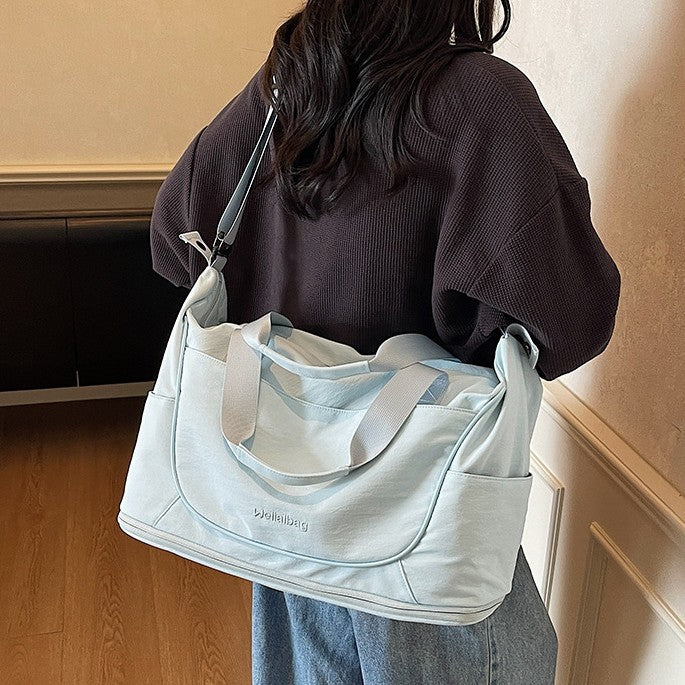 Versatile Outdoor Sports Duffle Bag — product view 1