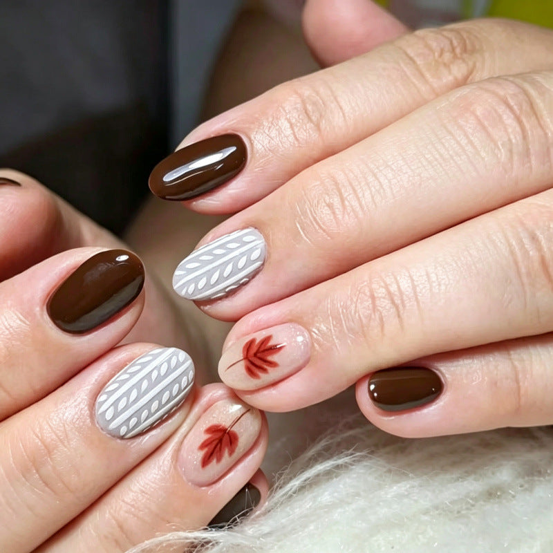Artistic Nature-Inspired Press-On Nail Set — product view 1