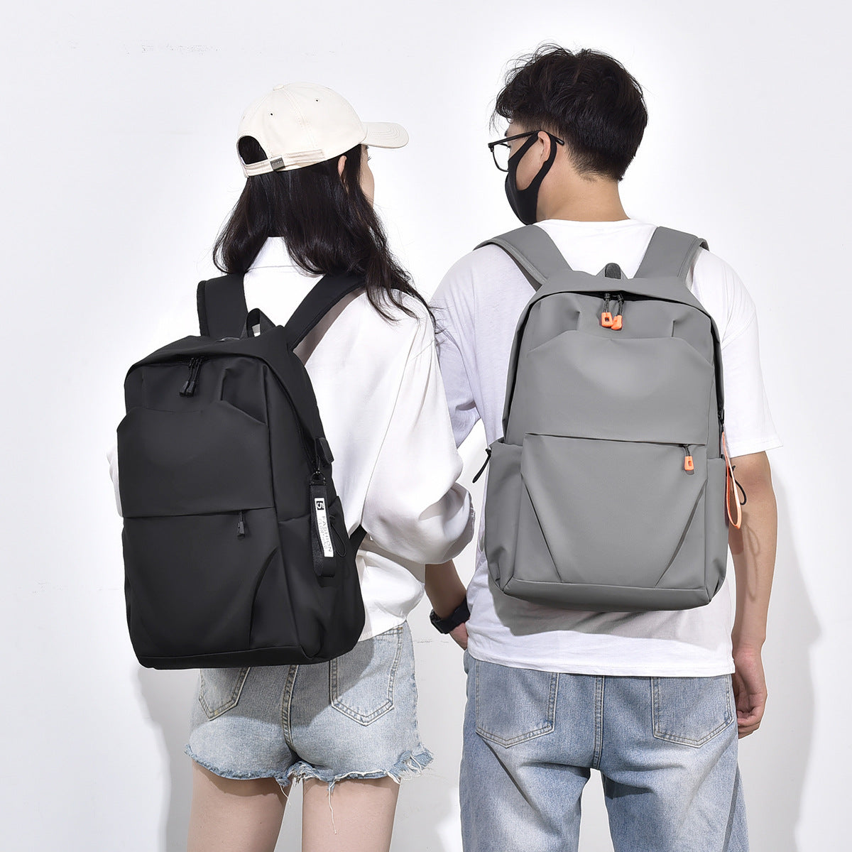 Versatile Ergonomic Backpack LoungeYard — product view 3