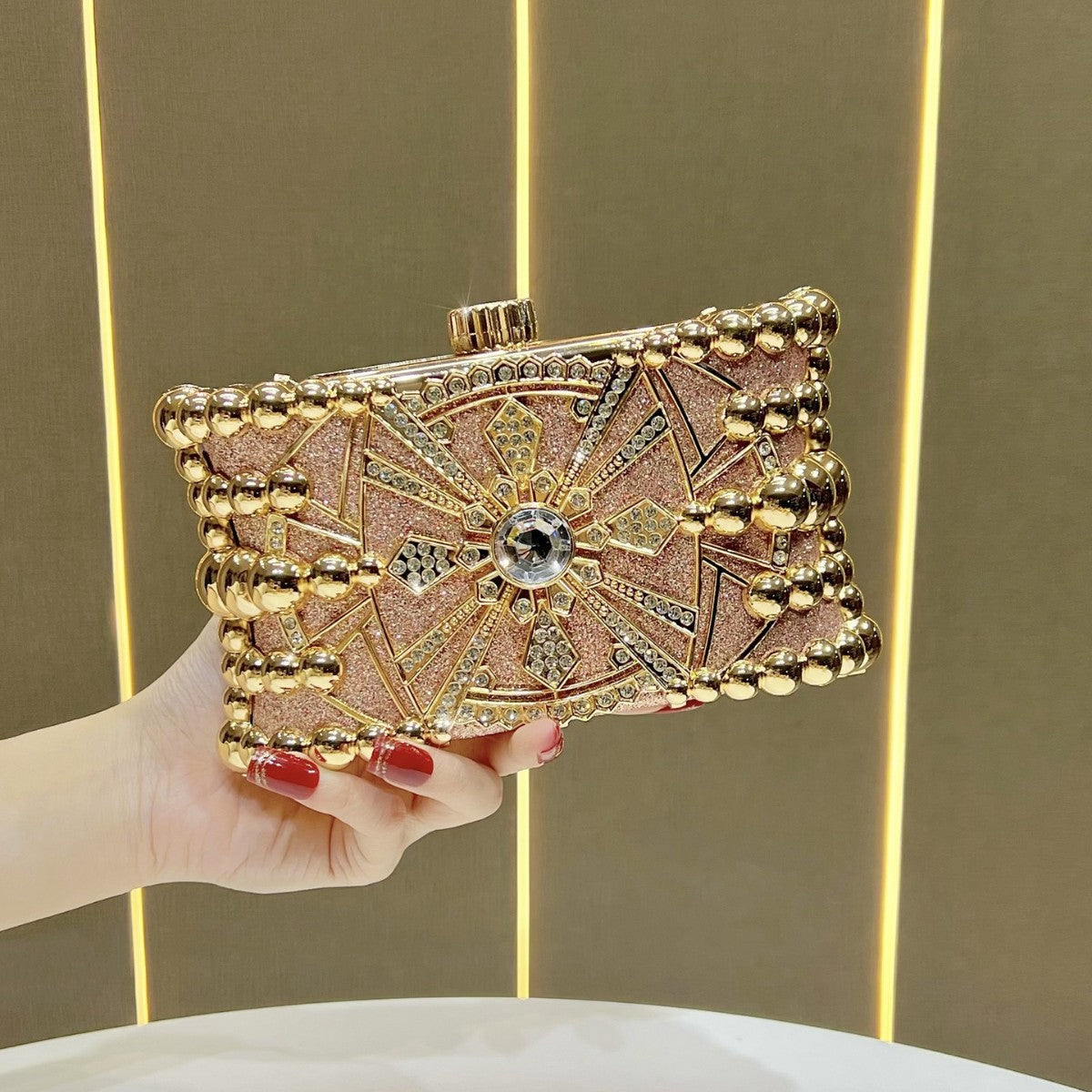 Glitzy Decorative Evening Clutch — product view 1
