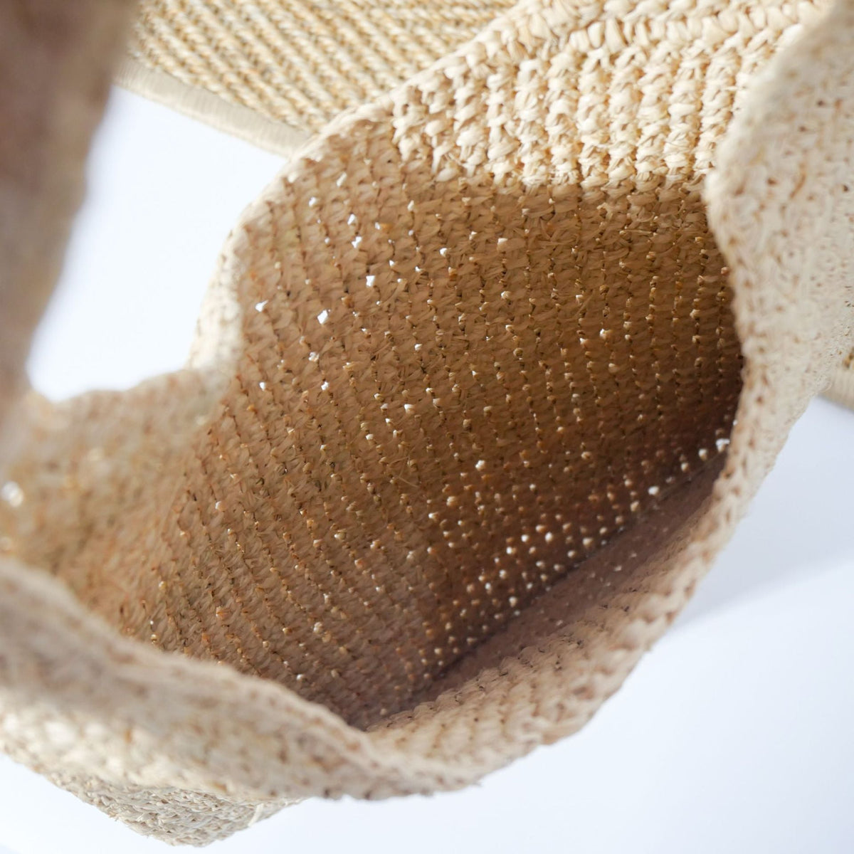 Spacious Beach Shoulder Bag LoungeYard — product view 3