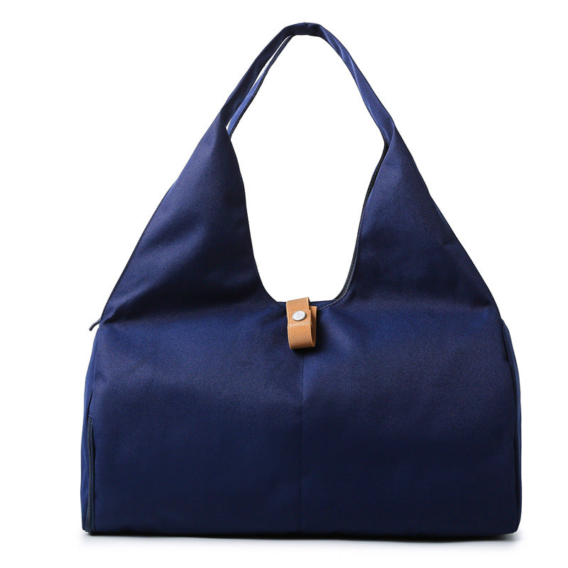 Comfortable tote bag with innovative shape and adjustable carrying handle LoungeYard — product view 6