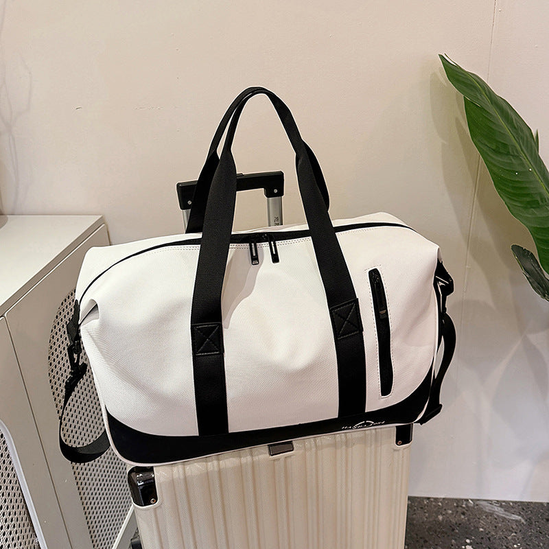 Spacious Gym and Travel Duffel Bag LoungeYard — product view 4