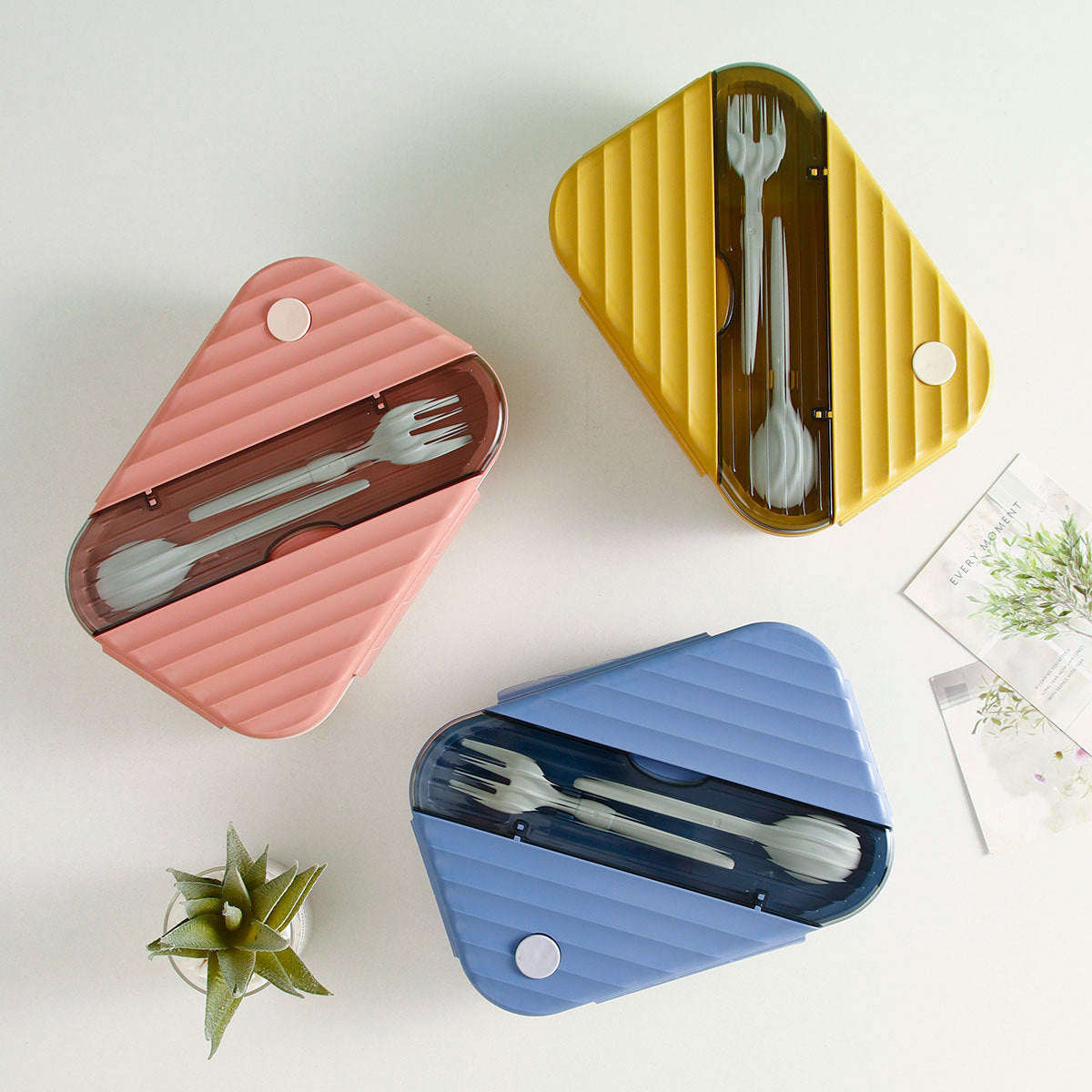 Stylish Air-Tight Lunch Container — product view 3
