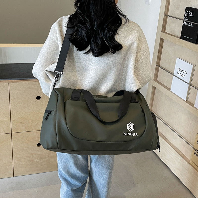 Versatile Sports Travel LoungeYard — product view 2
