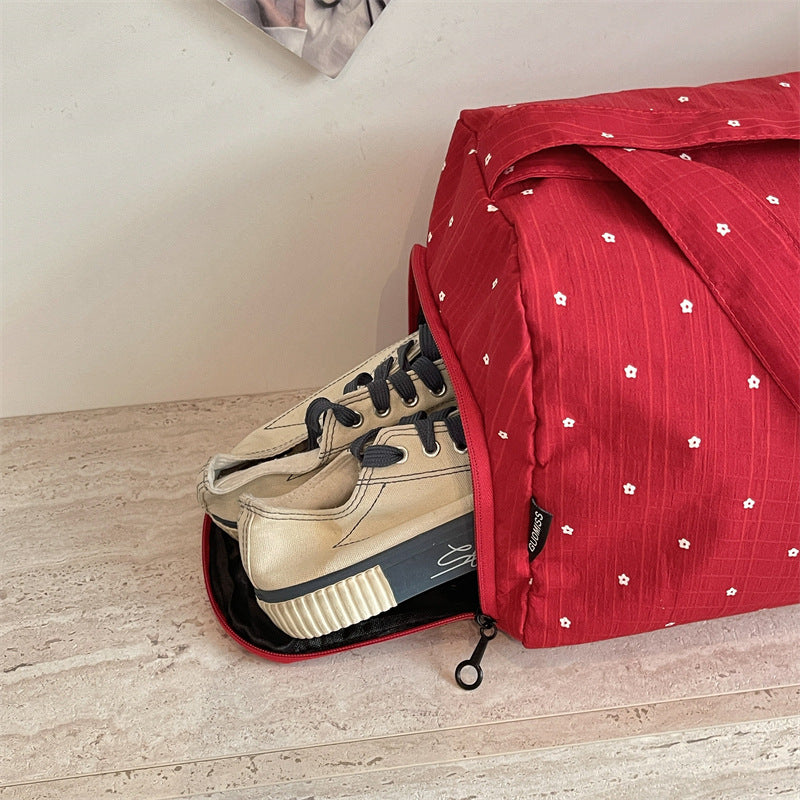 Stylish sports bag LoungeYard — product view 3