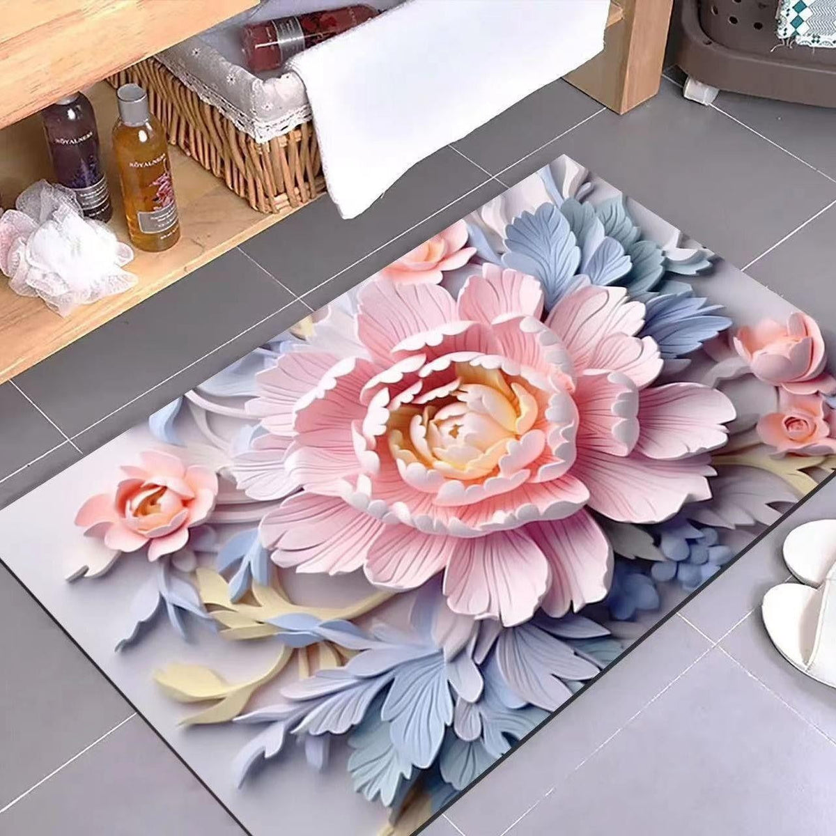 Luxurious Floral Design Bath Mat — product view 7