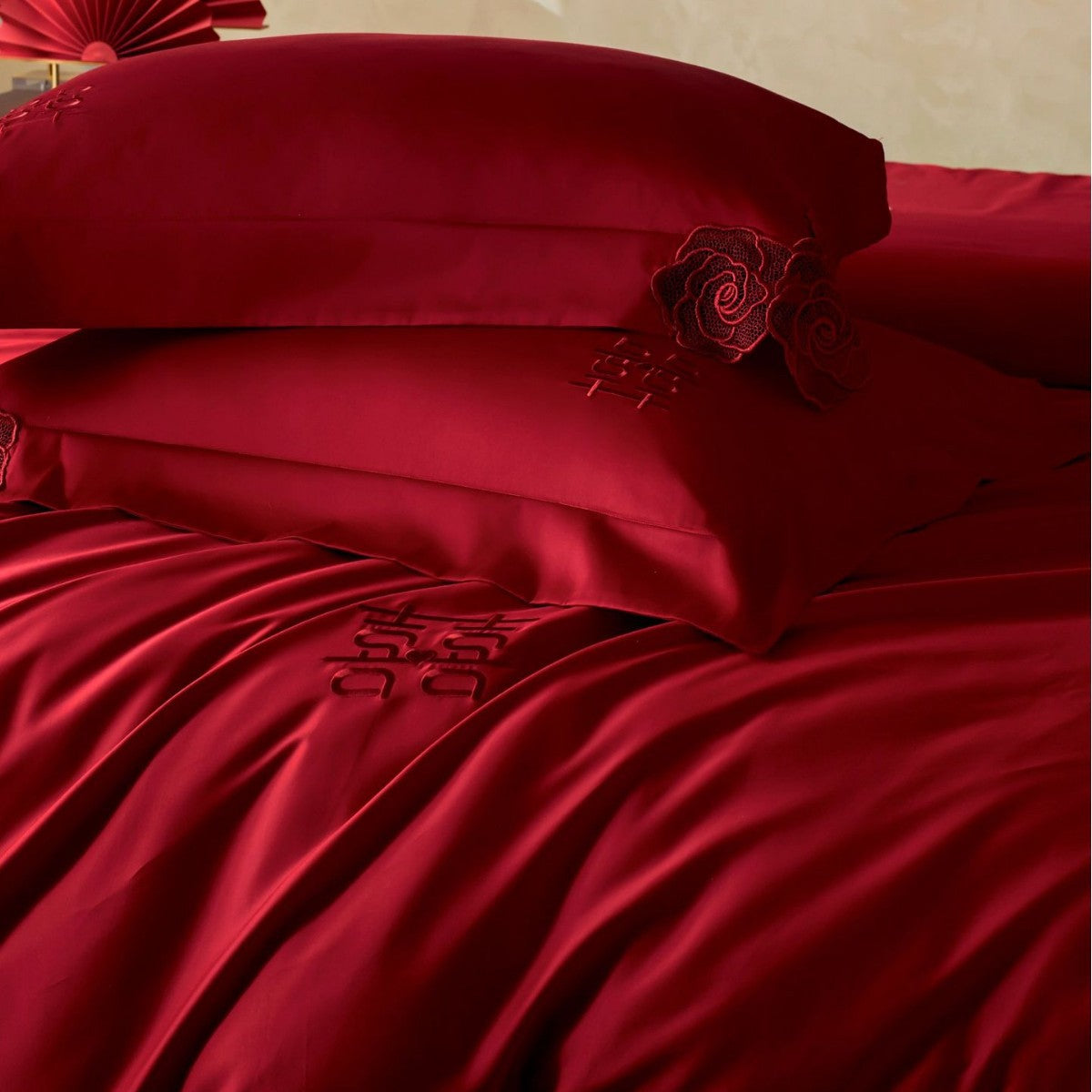 Premium Cotton Satin Bedding Set — product view 3