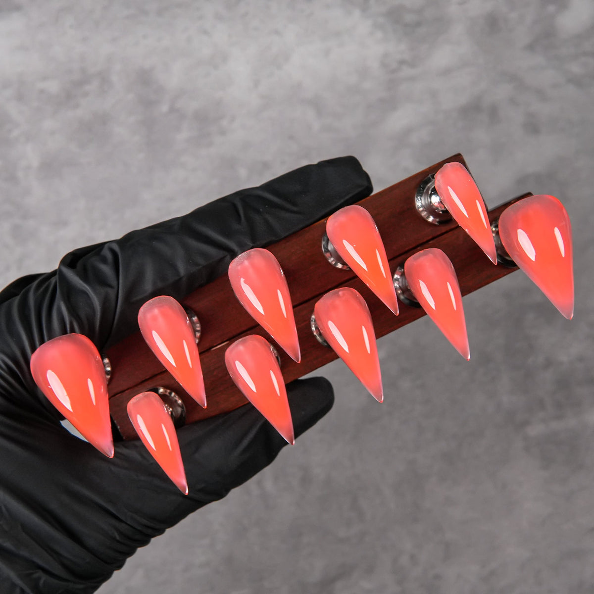 Stiletto-Shaped Press-On Nail Enhancements Set — product view 1