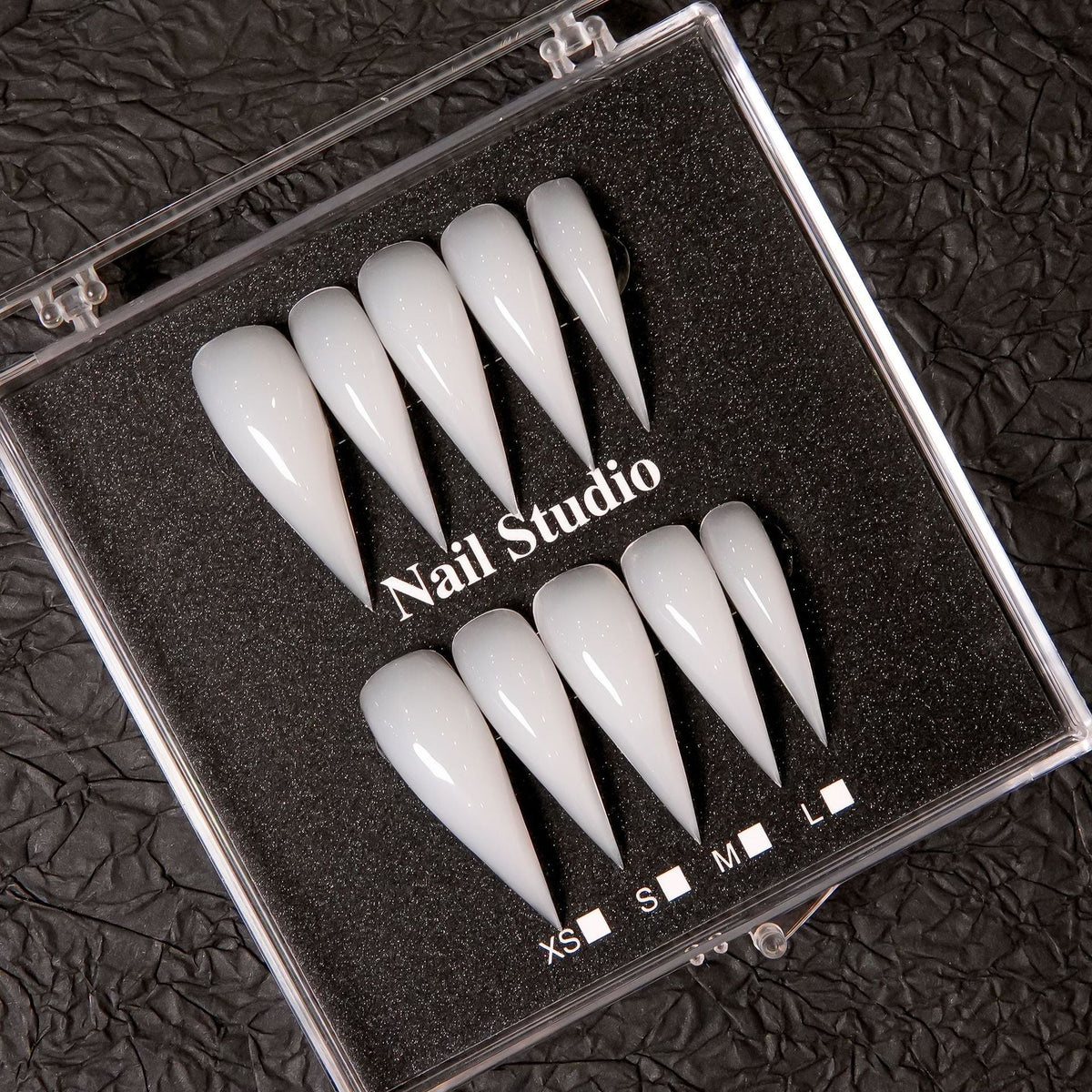 Stiletto-Shaped Press-On Nail Set — product view 1
