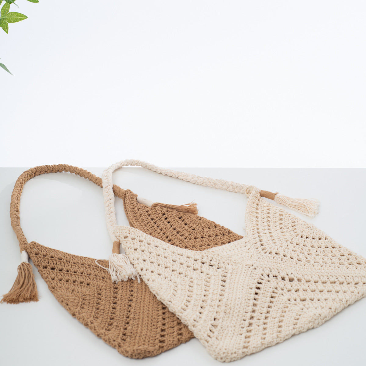 Knotted Beach Bag LoungeYard — product view 4