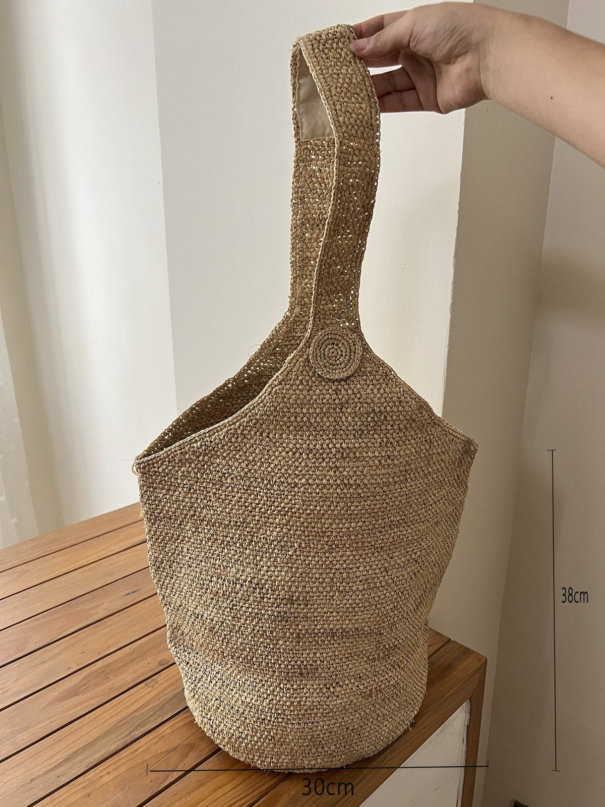 Handcrafted straw bag with soft lining LoungeYard — product view 5