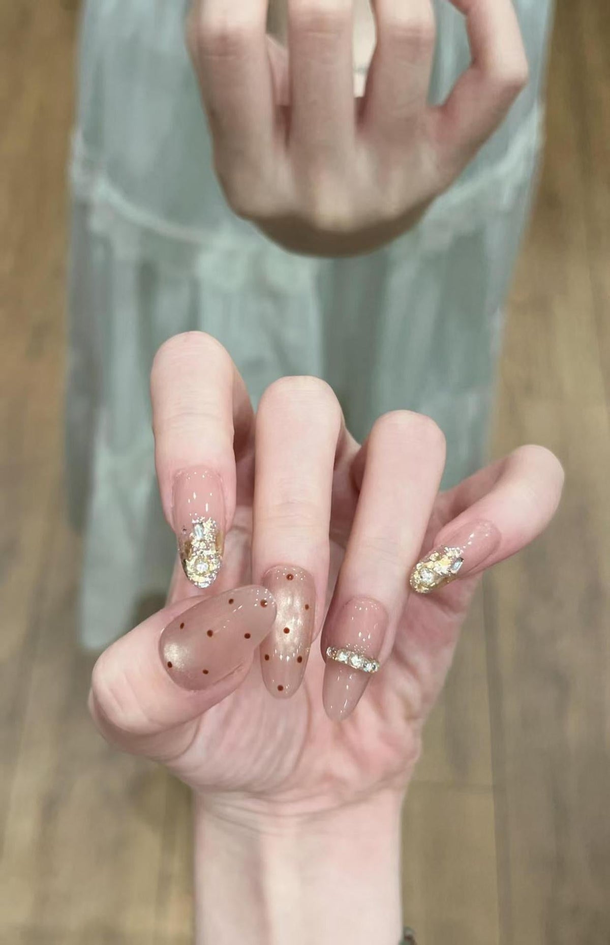 Decorative Press-On Nail Design Set — product view 6