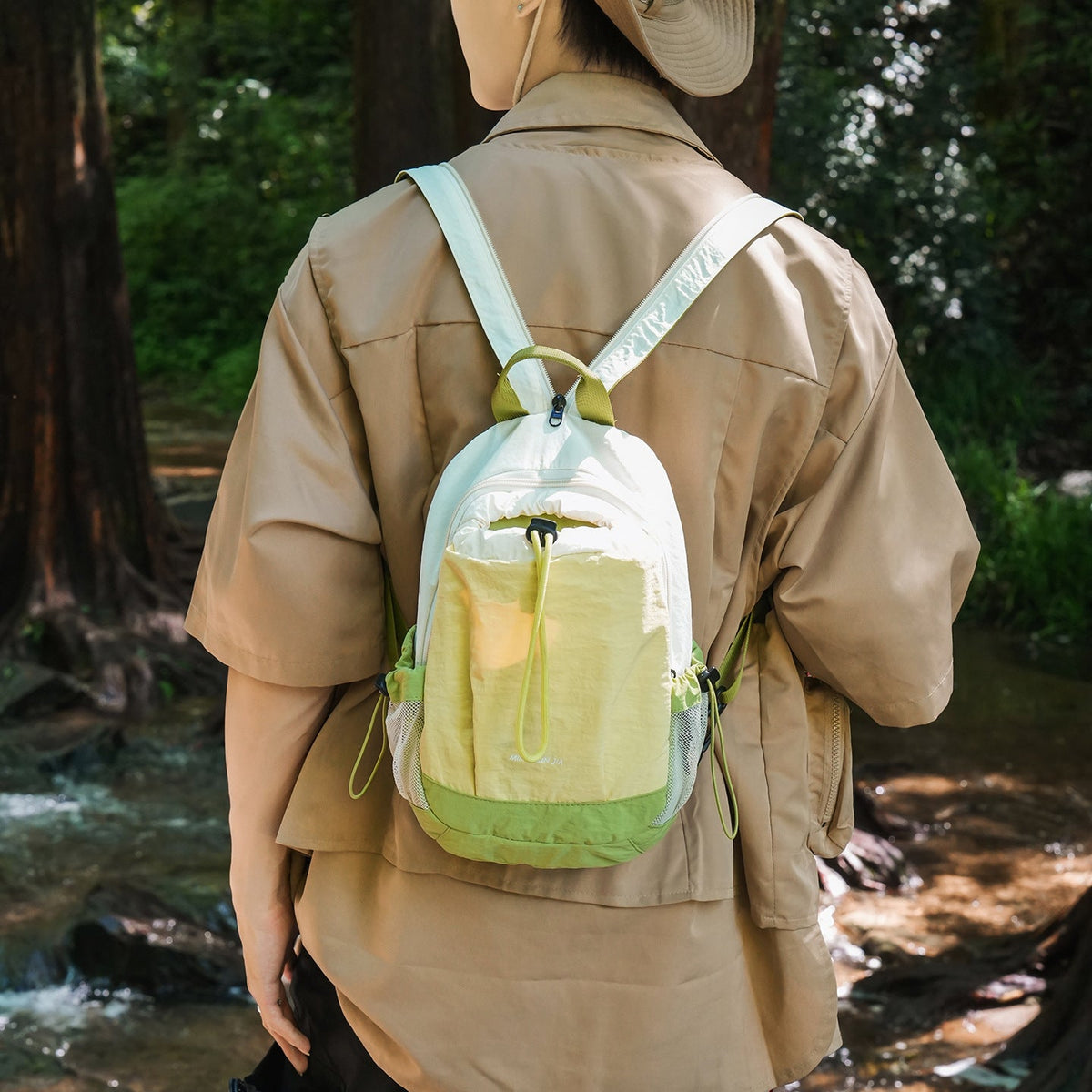 Lightweight Outdoor Adventure Backpack LoungeYard 1791204848 — product view 2