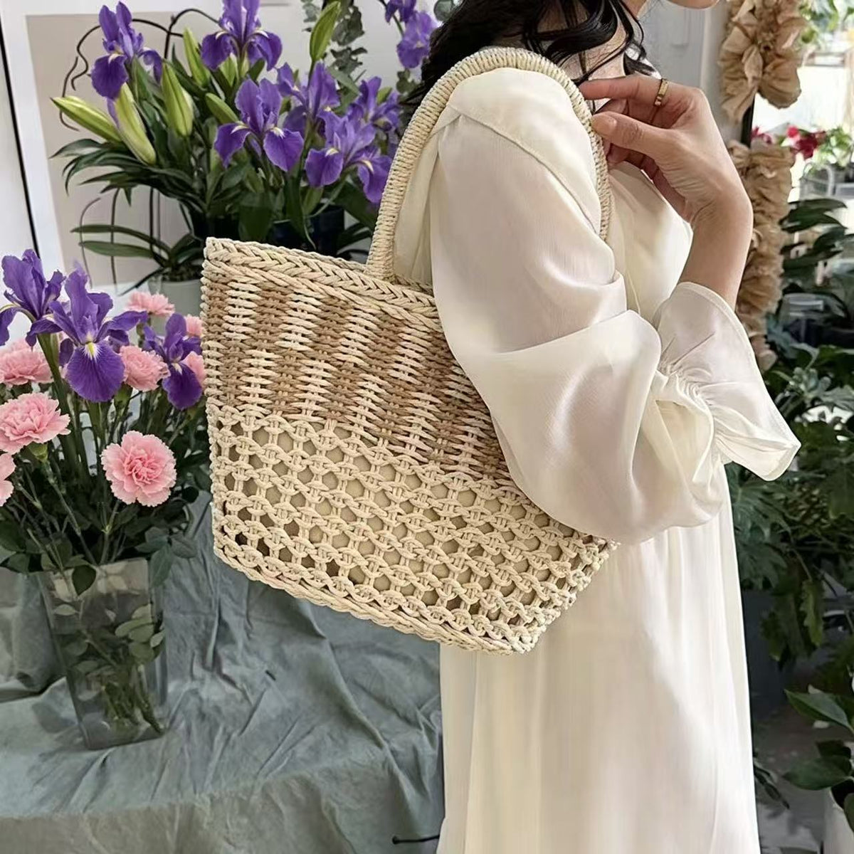 Handbag Made of Woven Natural Material with Airy Structure LoungeYard — product view 1