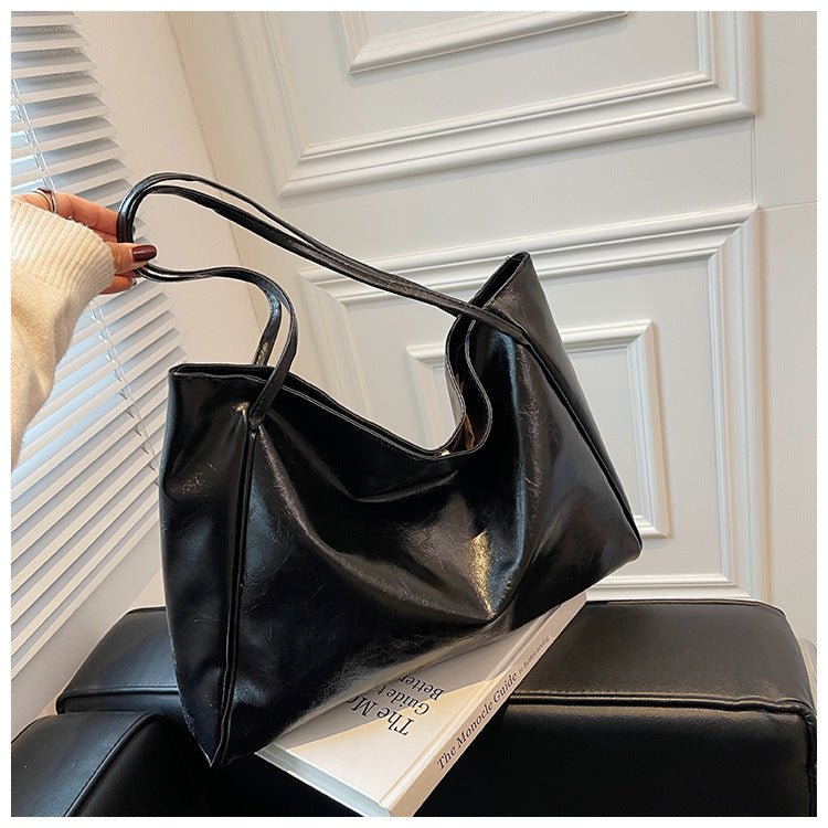 Elegant Oversized Tote Handbag — product view 5