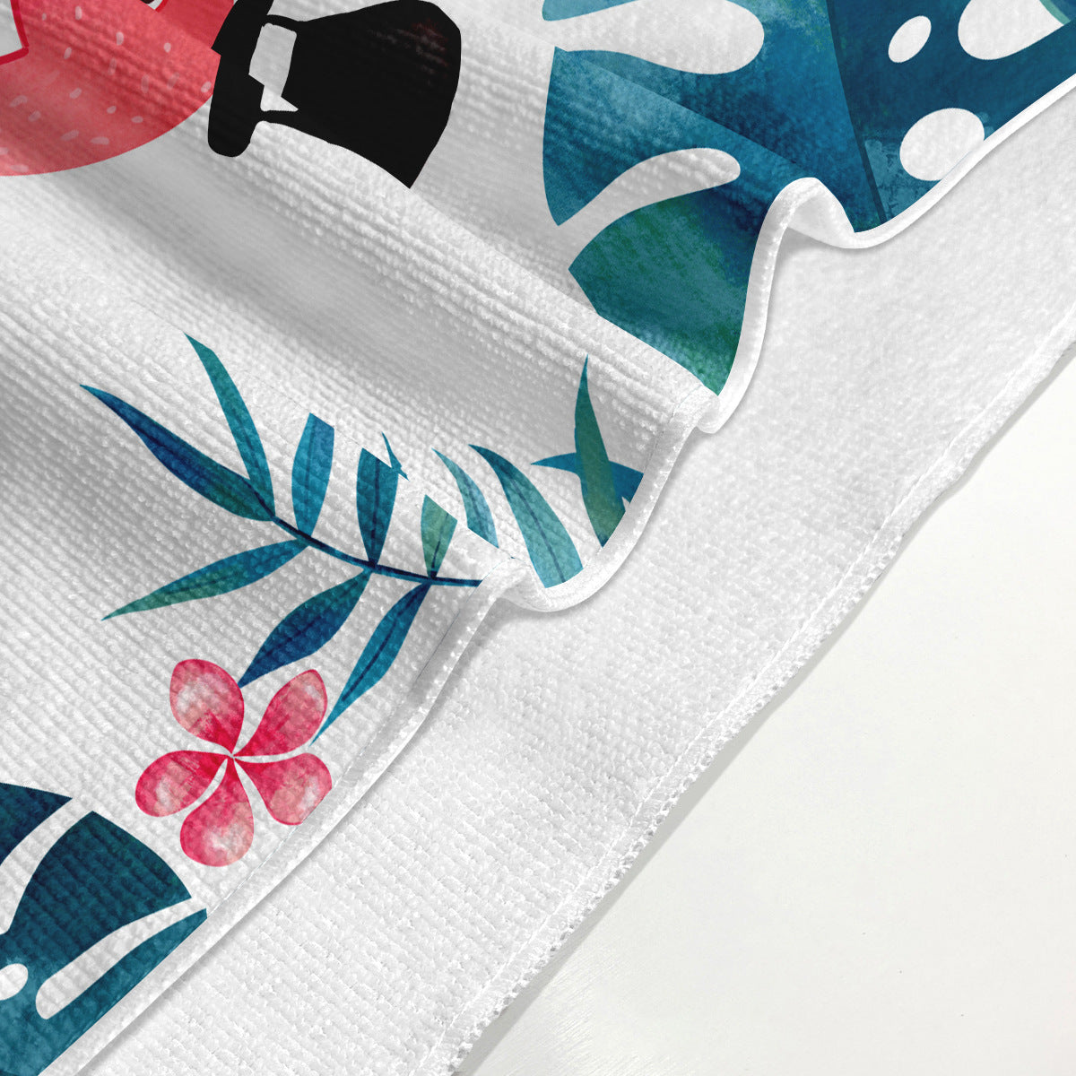 Beach towel LoungeYard — product view 5
