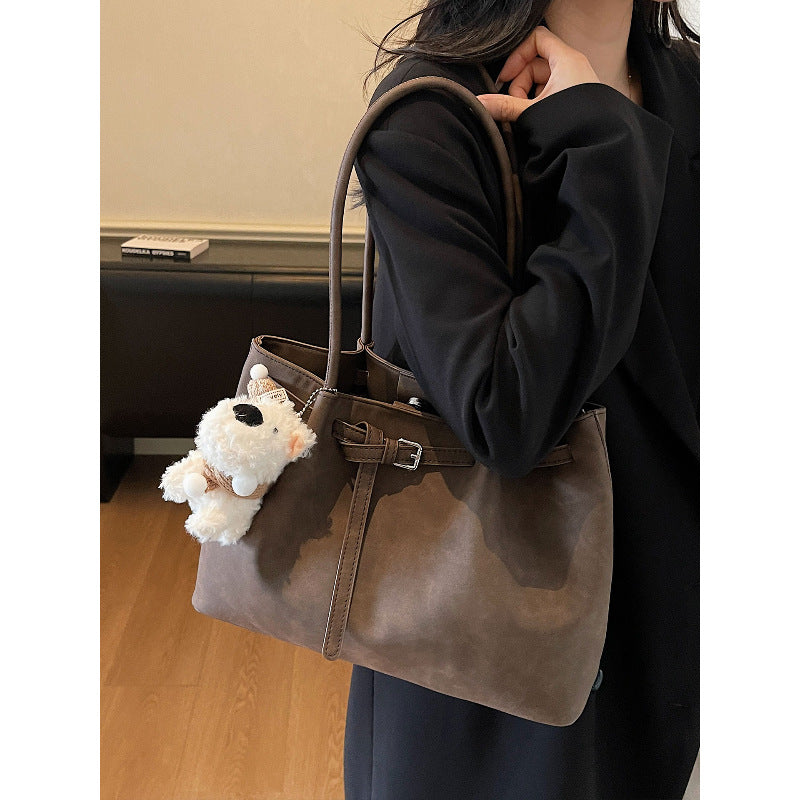 Versatile Leather Tote Bag LoungeYard — product view 3