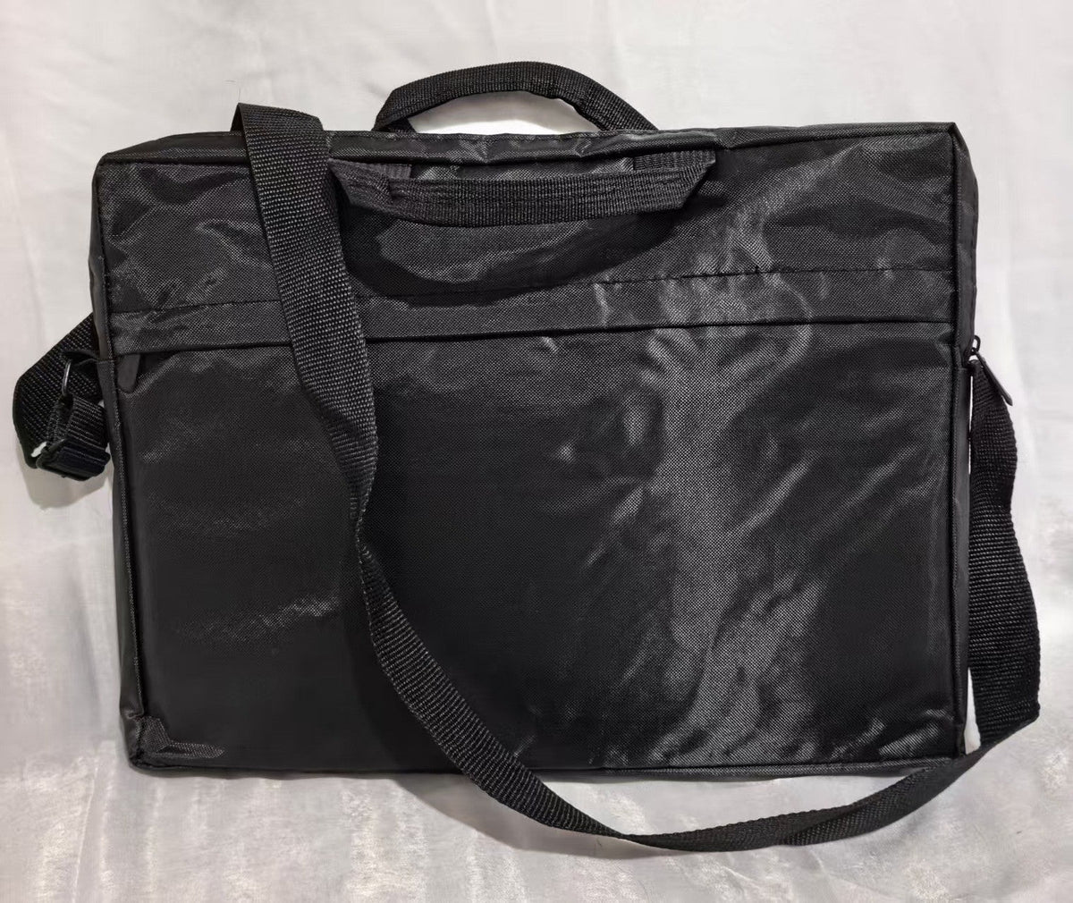 Professional Document Briefcase LoungeYard — product view 4