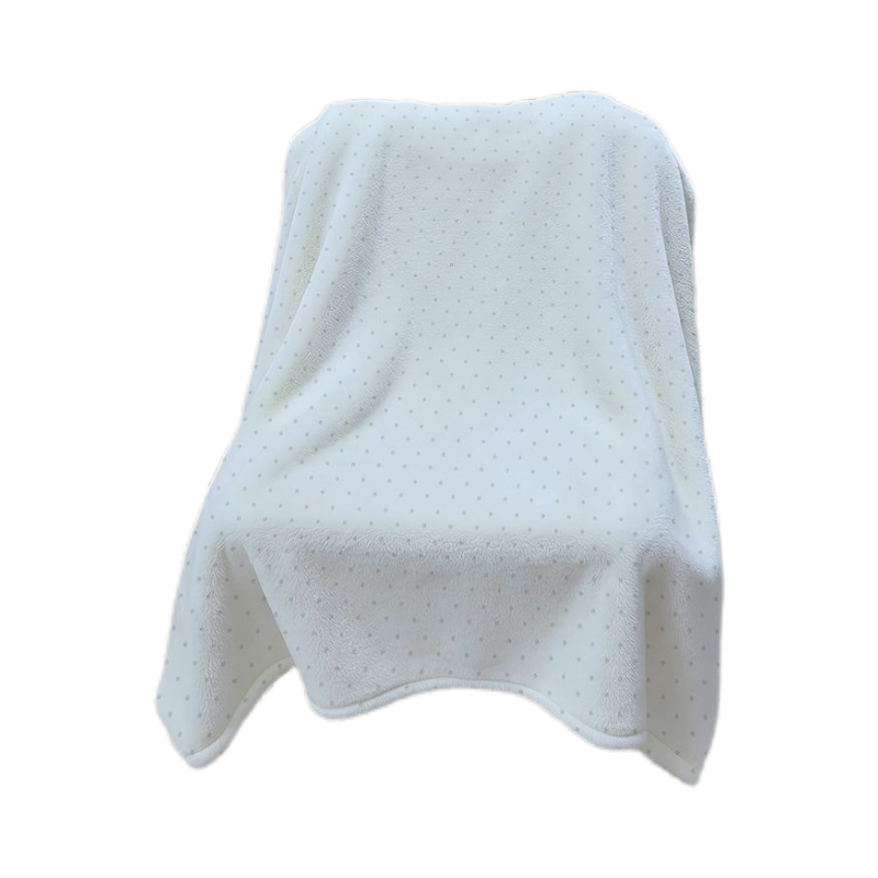Cozy Dot Pattern Throw Blanket LoungeYard — product view 5