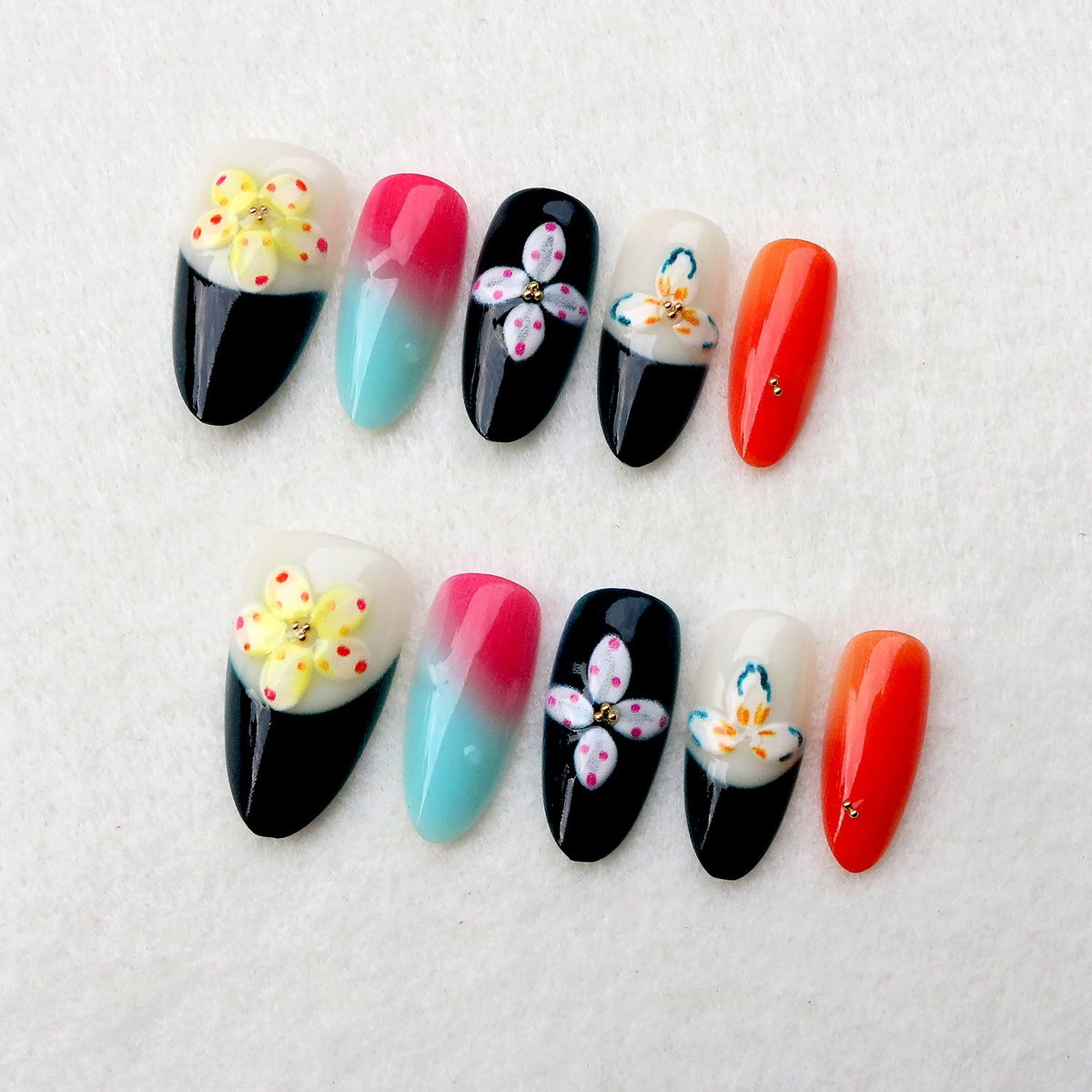 Hand-Painted Floral Art Press-On Nail Set — product view 2