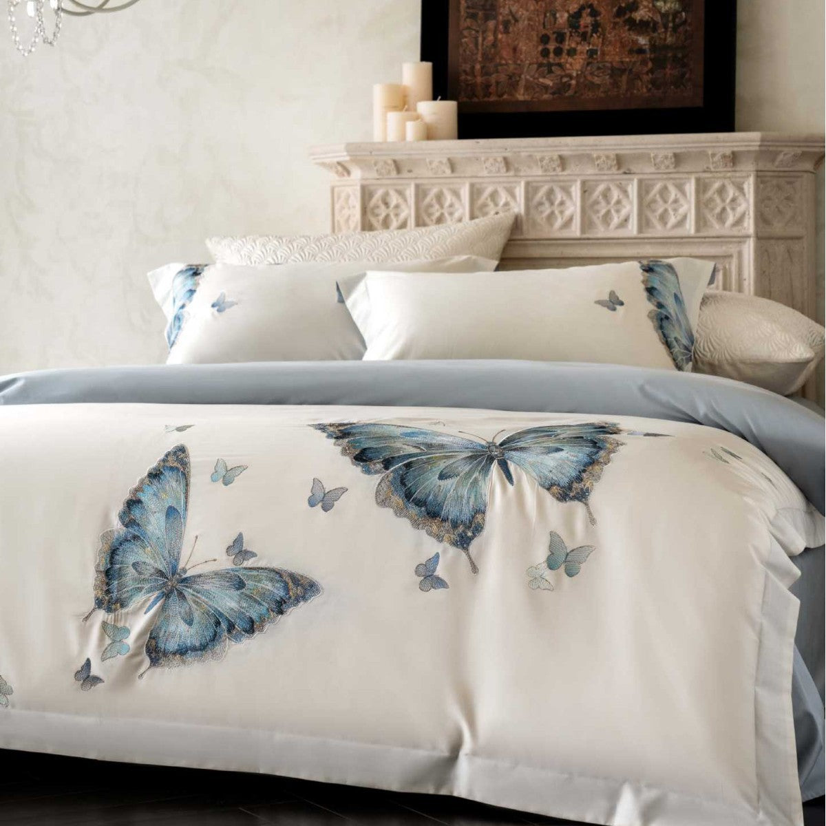 Embroidered cotton satin bedding set with blue butterfly motif — product view 2